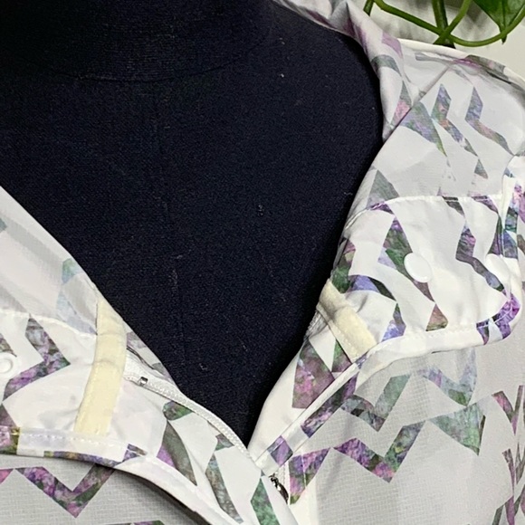 Champion Windbreaker - Picture 2 of 6